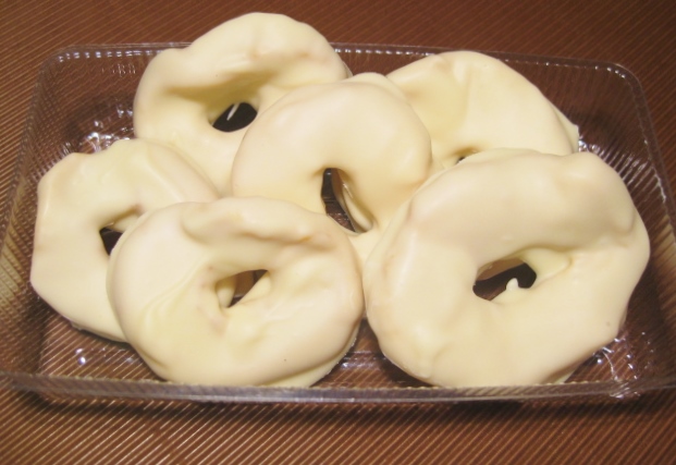 Trockenfrüchte in Schokolade