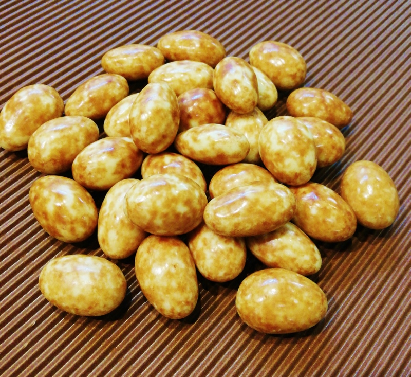 Mandeln in Schokolde Cappuccina Art